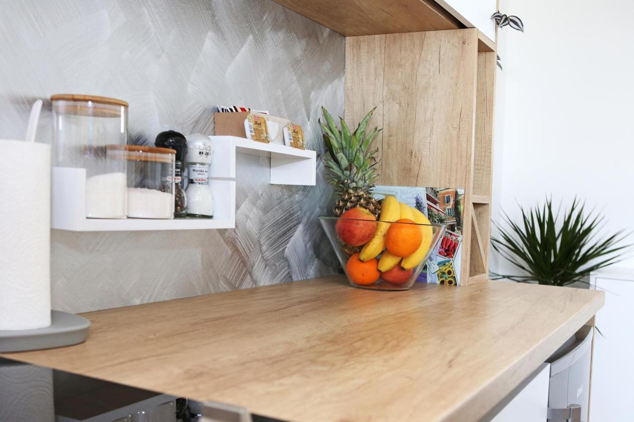 Studio Apartment Camino With Parking ザダル エクステリア 写真