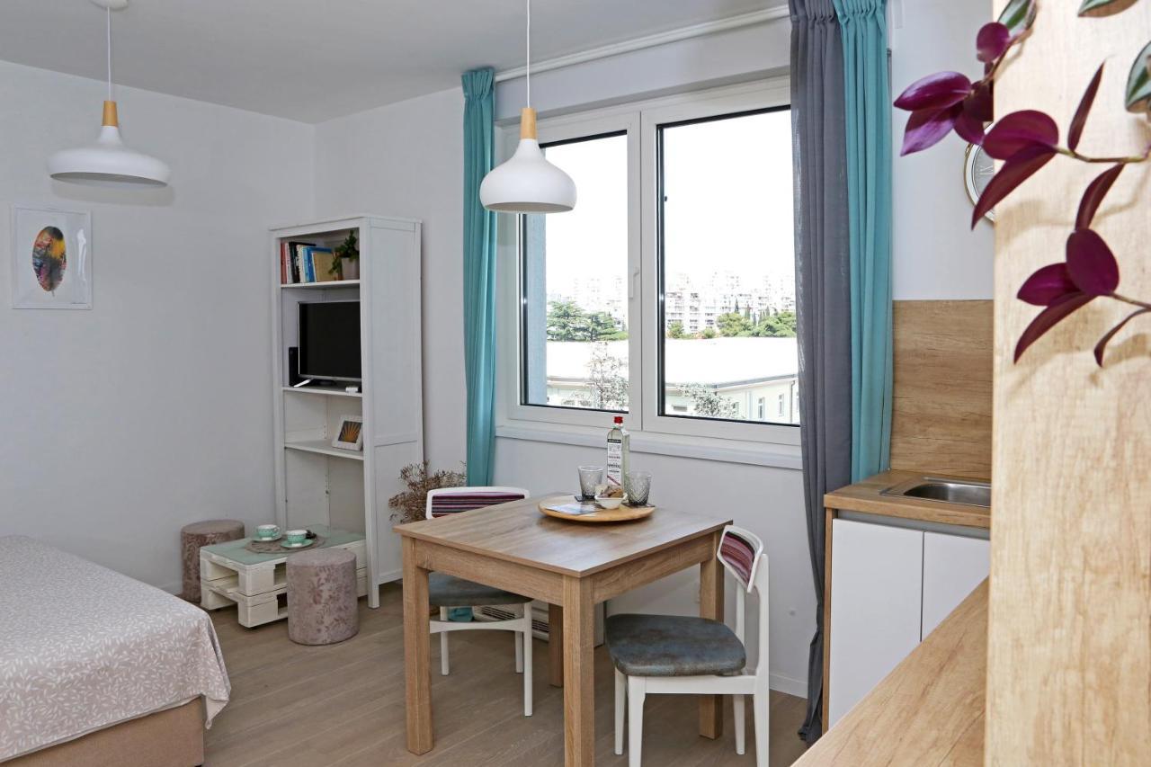 Studio Apartment Camino With Parking ザダル エクステリア 写真